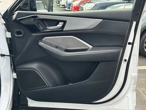 Used 2024 Acura MDX A-Spec image 29