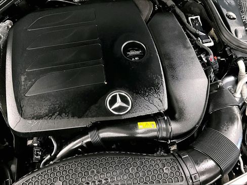Used 2023 Mercedes-Benz E 350 4MATIC Sedan image 31