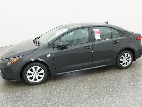 New 2026 Toyota Corolla LE image 7