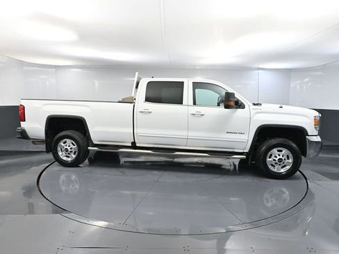 Used 2018 GMC Sierra 2500 SLE image 3