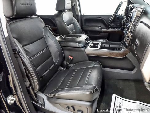 Used 2018 GMC Sierra 1500 Denali AWD/4WD image 32