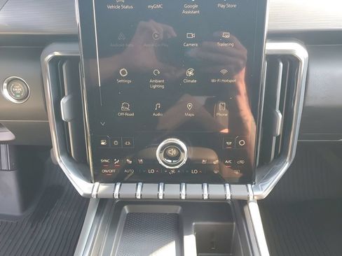 New 2026 GMC Acadia AT4 w/ Luxury Package AWD/4WD image 44