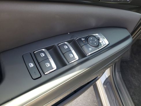 New 2026 Kia Carnival SX FWD image 9