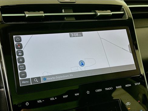 Certified 2024 Hyundai Tucson Limited image 13