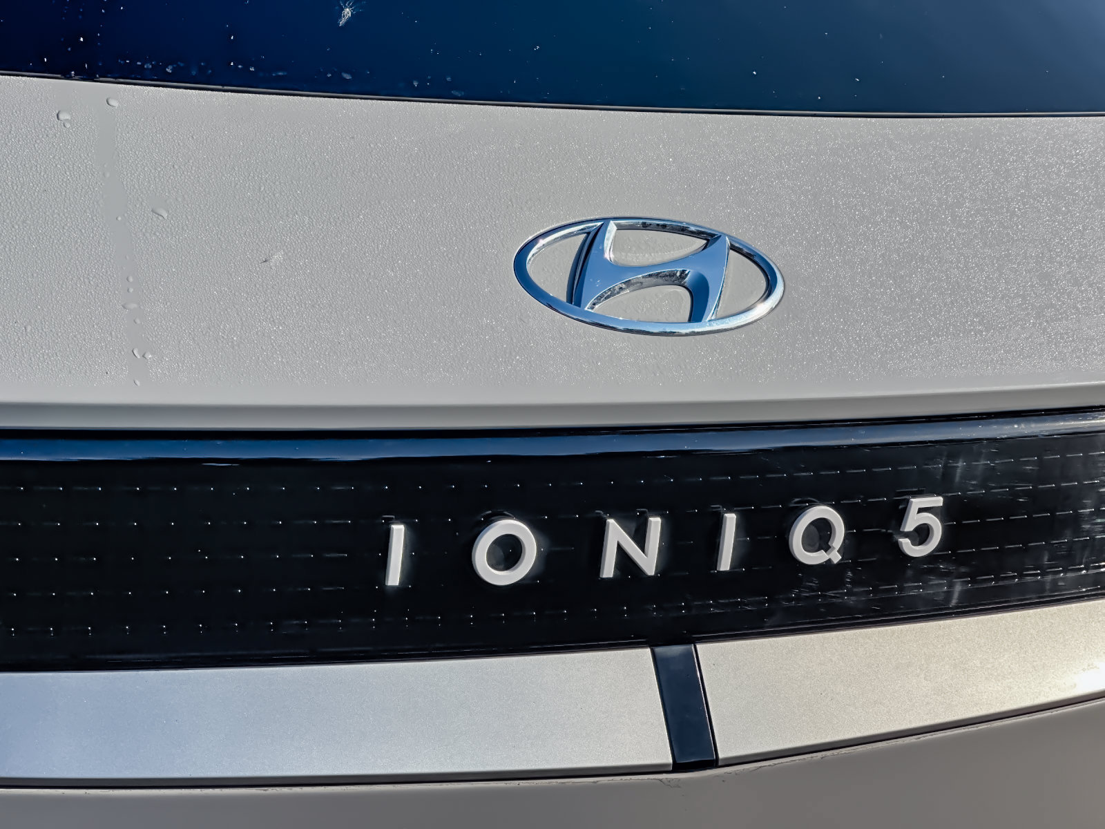 Used 2024 Hyundai Ioniq 5 SE RWD image 27