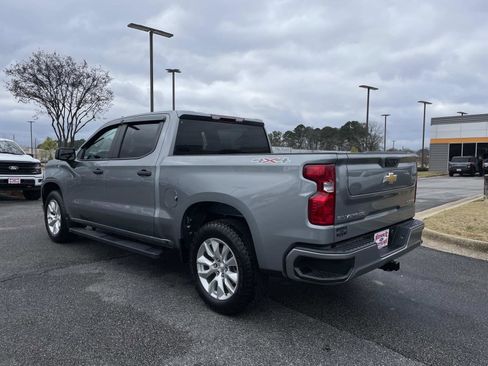 Used 2024 Chevrolet Silverado 1500 Custom image 6