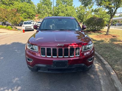 Used 2014 Jeep Grand Cherokee Laredo w/ 18" Wheel & 8.4" Radio Group