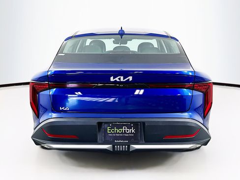 Used 2025 Kia K4 LXS image 7