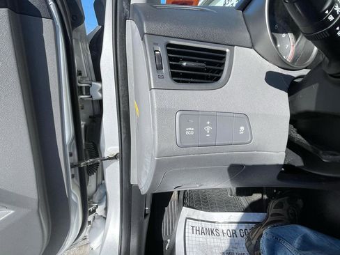 Used 2012 Hyundai Elantra GLS w/ Preferred Pkg 3 image 17