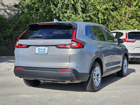Used 2025 Honda CR-V LX image 6