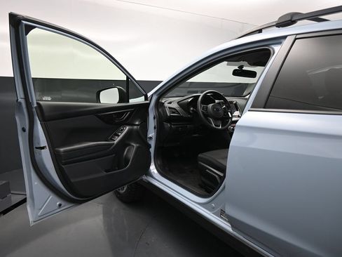 Used 2023 Subaru Crosstrek 2.0i AWD/4WD image 8