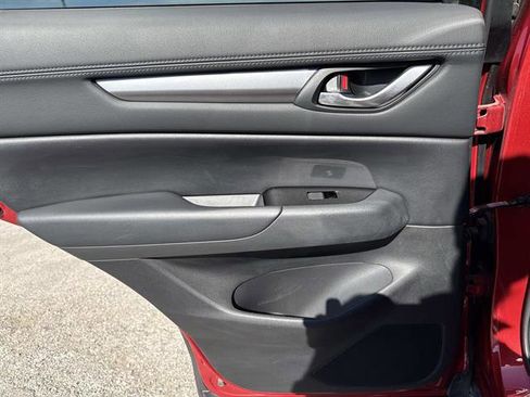 Used 2017 MAZDA CX-5 Touring image 10