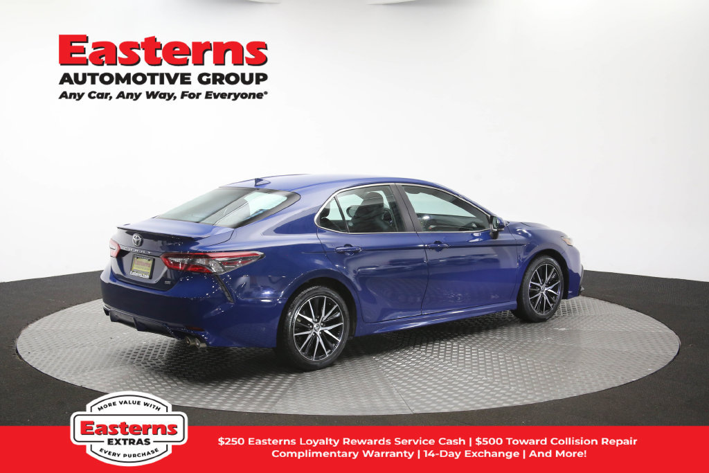 Used 2024 Toyota Camry SE FWD image 41