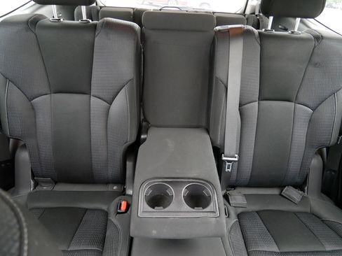 Used 2023 Subaru Ascent Premium AWD/4WD image 13