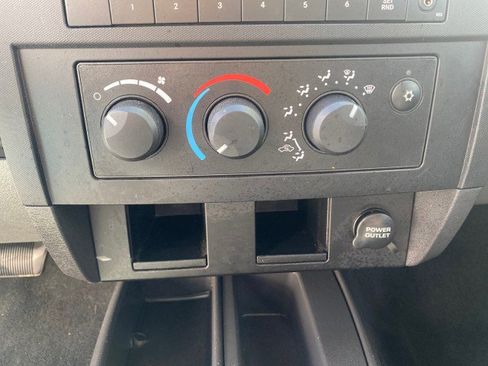 Used 2011 Dodge Dakota Big Horn image 55