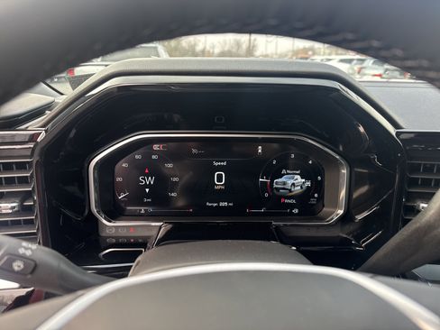 New 2026 GMC Sierra 1500 SLT image 20