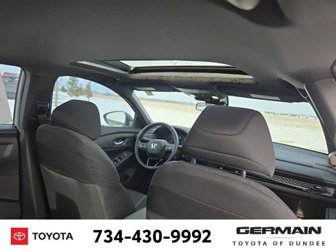 Used 2024 Honda Accord Sport image 25