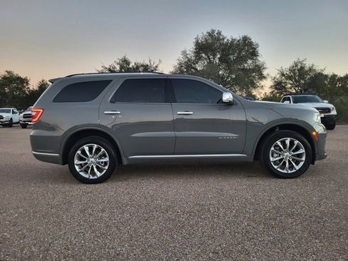Used 2023 Dodge Durango Citadel image 6