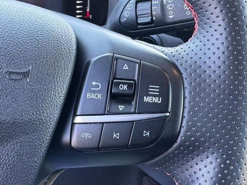 Used 2023 Ford Escape ST-Line image 18