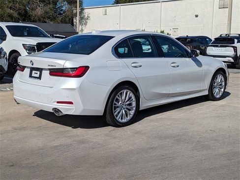 Used 2024 BMW 330i xDrive Sedan image 6