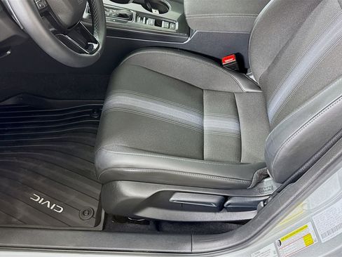 Used 2025 Honda Civic Sport image 13