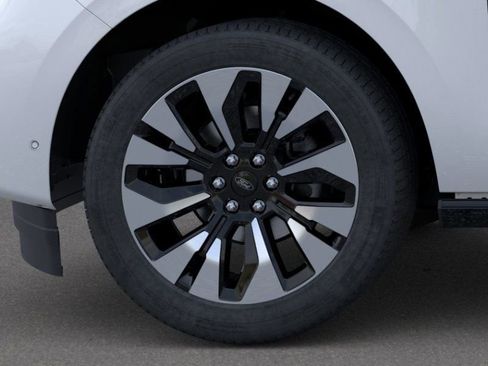 New 2025 Ford Expedition Max Platinum w/ Platinum Ultimate Package image 19