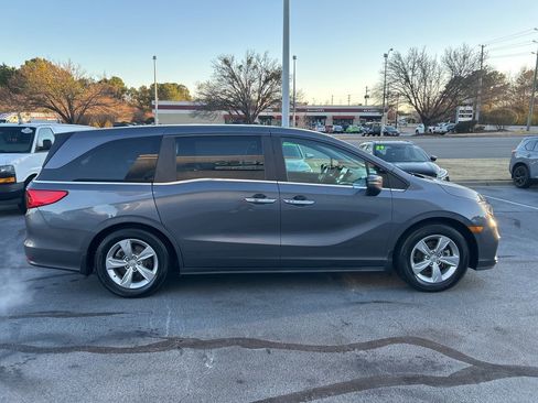 Used 2018 Honda Odyssey EX-L image 8