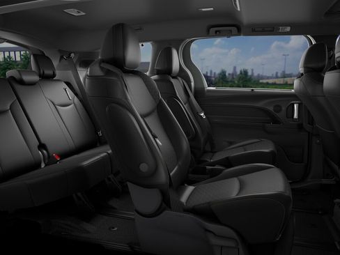 New 2026 Toyota Sienna Limited image 24