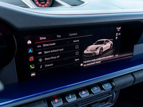 Used 2022 Porsche 911 GT3 image 36