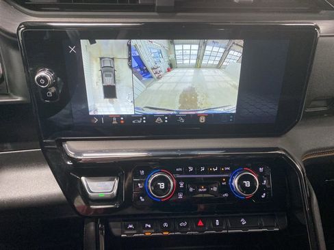 Used 2024 GMC Sierra 1500 AT4 w/ AT4 Premium Package image 42