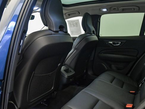 Certified 2024 Volvo V60 B5 Cross Country Plus image 20