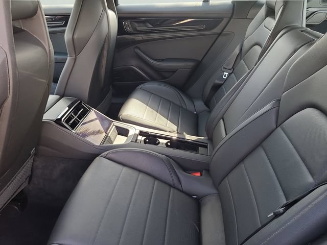 Used 2025 Porsche Panamera w/ Premium Package RWD image 12
