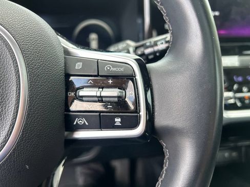Certified 2023 Kia Sorento SX AWD/4WD image 22