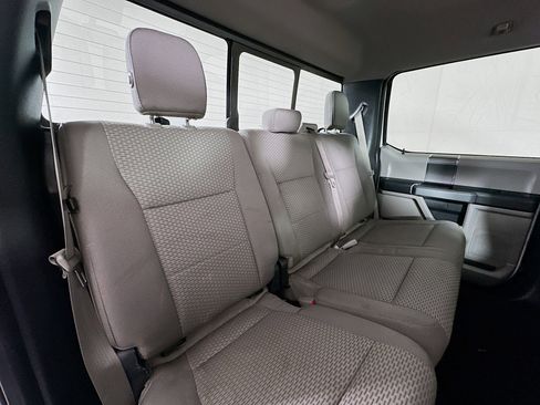 Used 2016 Ford F150 XLT w/ Equipment Group 302A Luxury image 24