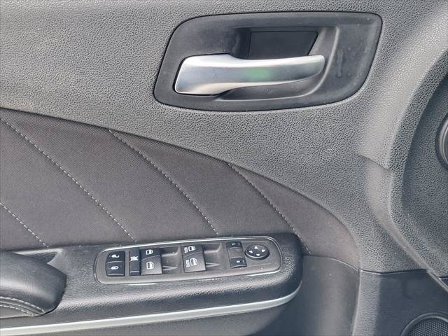 Certified 2022 Dodge Charger SXT RWD image 14