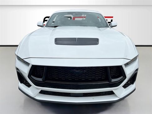 Used 2024 Ford Mustang GT Premium image 2