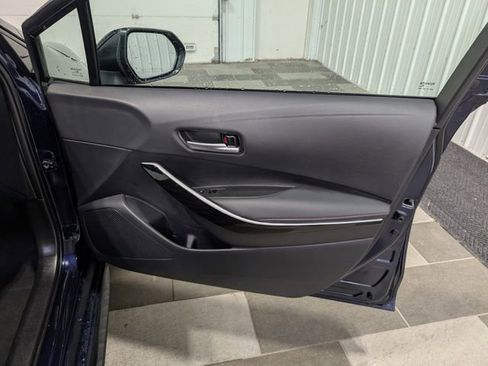 Used 2025 Toyota Corolla XSE image 27