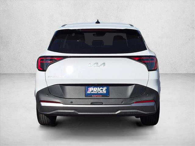 Used 2026 Kia Sportage LX FWD image 7