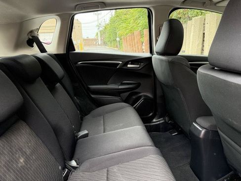 Used 2018 Honda Fit EX image 18