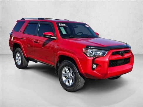 Used 2024 Toyota 4Runner SR5 AWD/4WD image 3
