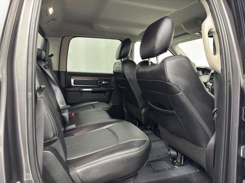 Used 2018 RAM 1500 Laramie w/ Convenience Group image 27