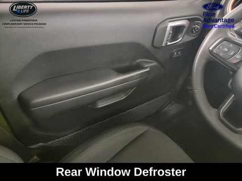 Used 2023 Jeep Gladiator Sport image 29