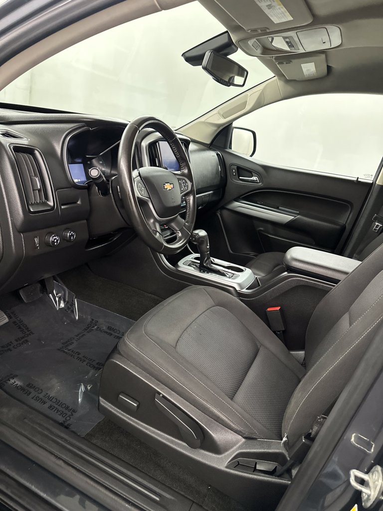 Used 2016 Chevrolet Colorado LT w/ LT Convenience Package AWD/4WD image 10