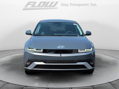 New 2026 Hyundai Ioniq 5 SEL RWD image 2