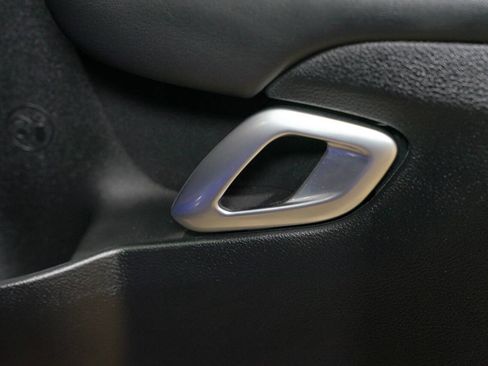 Used 2020 Dodge Challenger R/T Scat Pack w/ Plus Package RWD image 32