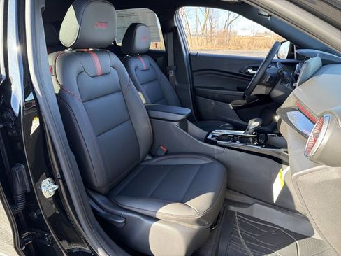 New 2026 Chevrolet Trax RS image 31