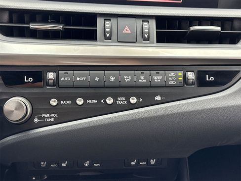 Used 2021 Lexus ES 350 F Sport w/ Accessory Package image 27