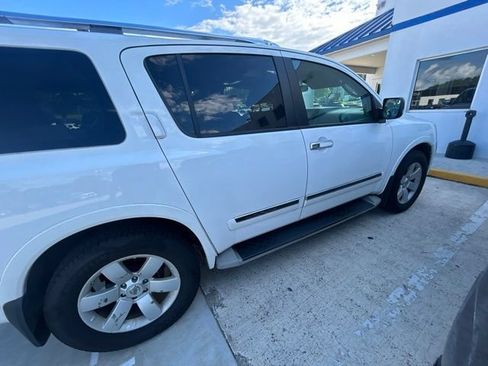 Used 2011 Nissan Armada SL RWD image 5