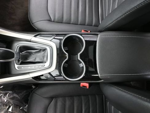 Used 2016 Ford Fusion SE w/ Equipment Group 202A FWD image 38