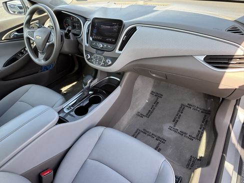 Used 2023 Chevrolet Malibu LT FWD image 8